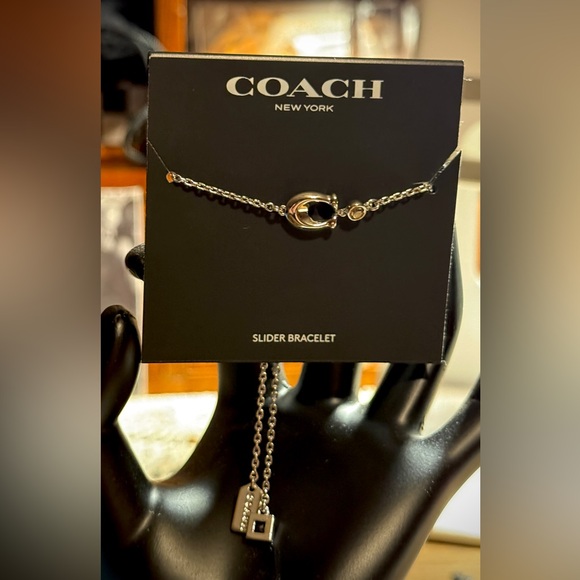 NEW‼️ COACH SIGNATURE “C” CRYSTAL SILVER SLIDER BRACELET - Picture 13 of 13